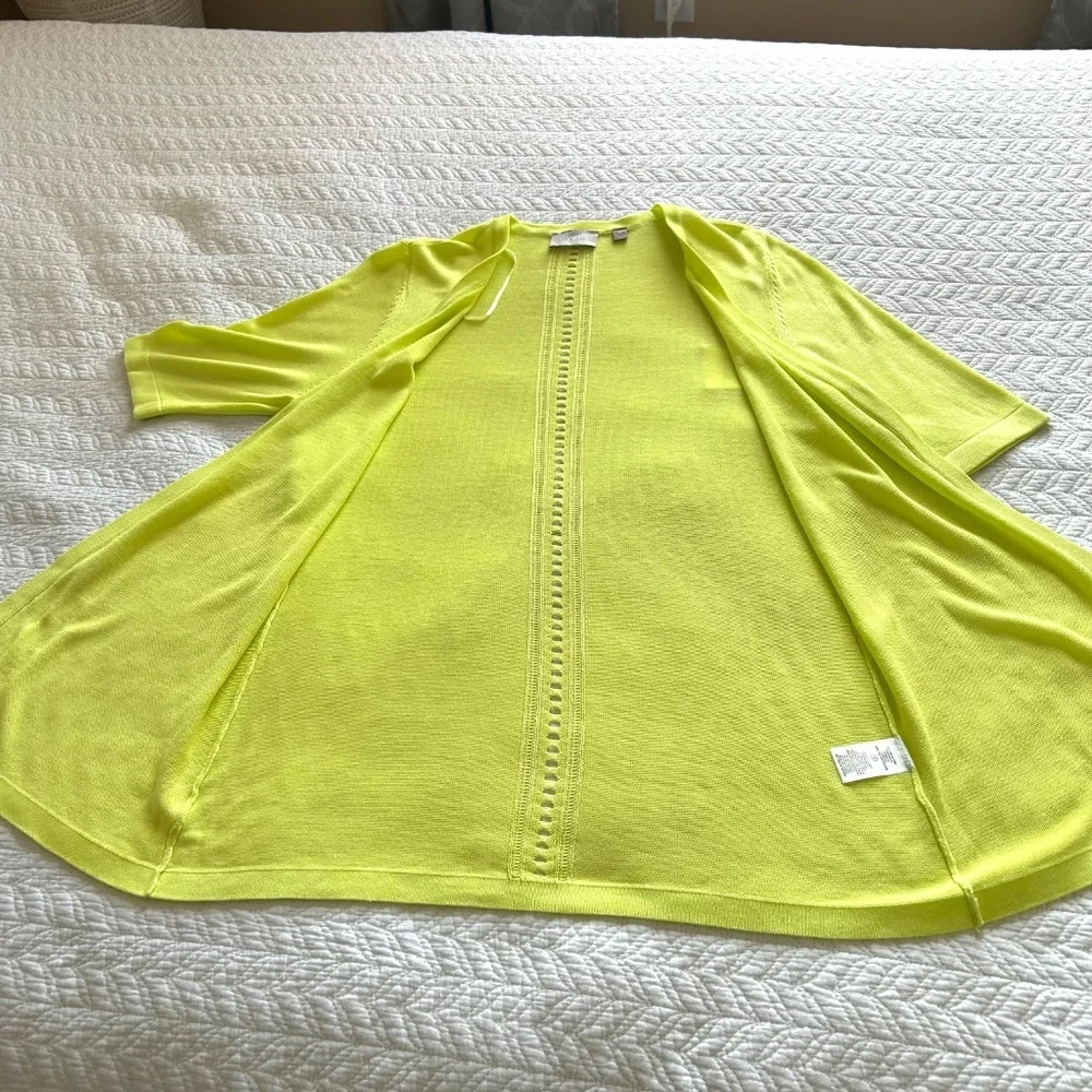 NWT CYRUS Short Sleeve Silky Knit Open Cardigan in Chartreuse Size M - Picture 4 of 16